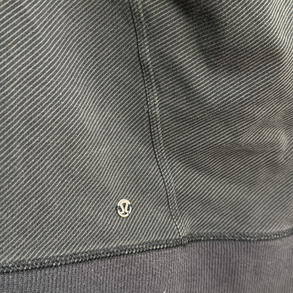 Lululemon Mula bundle wrap assymetrical zip jacket - Picture 9 of 13
